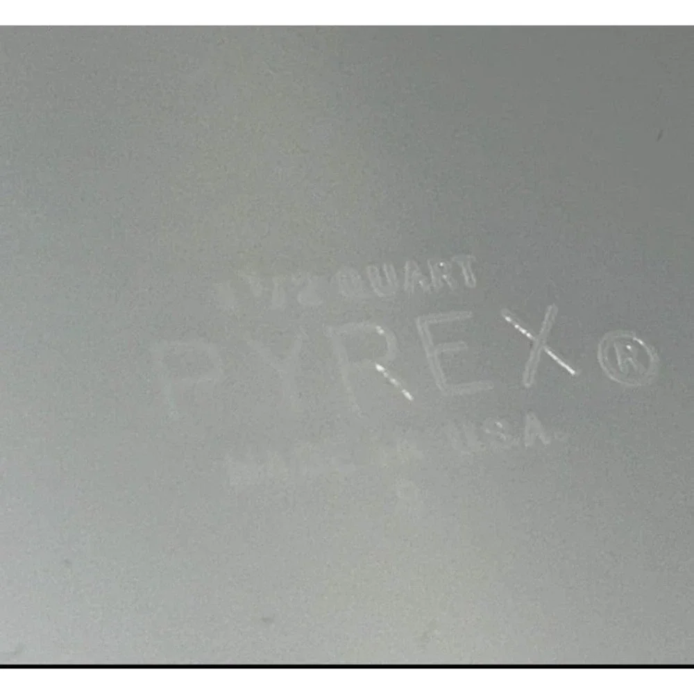 Pyrex 949C Divided Oval Glass Casserole w/ Lid Blue Snowflake Pattern